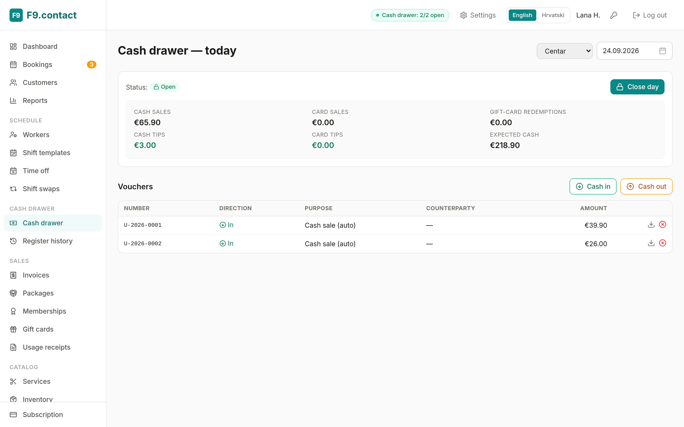 Today's cash book, open, with takings by payment method.