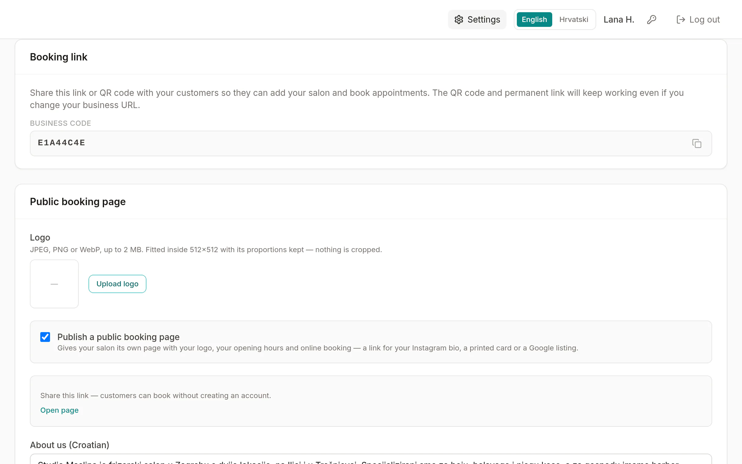 Settings for the booking link and the public booking page, with the salon's booking code.